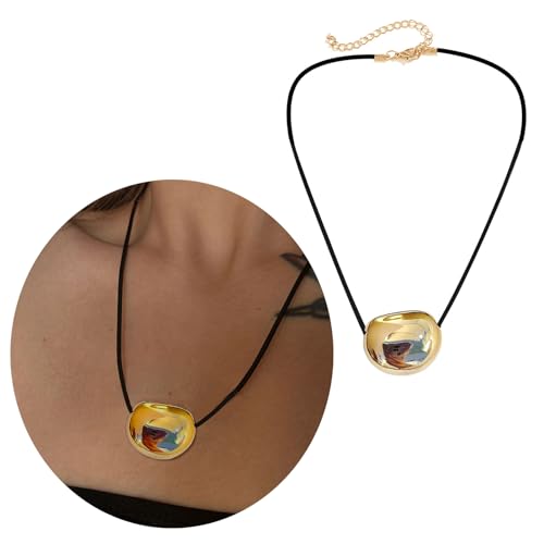 Oval Bead Clavicle Chain Fashionable Geometric Pendant Necklace3