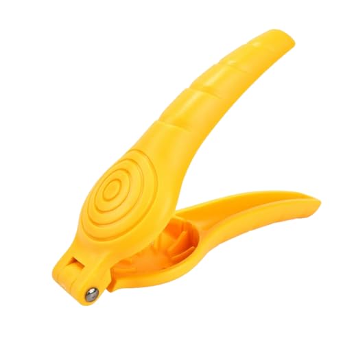 栗むき器 栗カッター くりむき器 栗剥き器 栗の皮むき器 栗皮むき器 栗の皮むき器 ステンレスの十字鋸歯状刃物 栗剥き エルゴノミックハンドル,多用途 家庭用 業務用 (黄色)