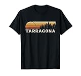 mango hombre tarragona Celebra Tarragona España con este diseño vintage de puesta de sol de hoja perenne. Un aspecto atemporal que combina encanto retro y estilo duradero, perfecto para aquellos que aprecian el orgullo duradero de la ciudad o el campo.