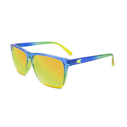 Knockaround Fast Lanes Sport – Gafas de sol polarizadas para mujeres y hombres, lentes resistentes a los impactos y protección UV400 completa, Carreras frescas, Talla única