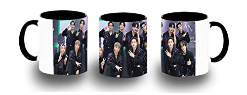 MERCHANDMANIA TAZA NEGRA Stray kids Love Untold rock hip-hop deep end color mug.