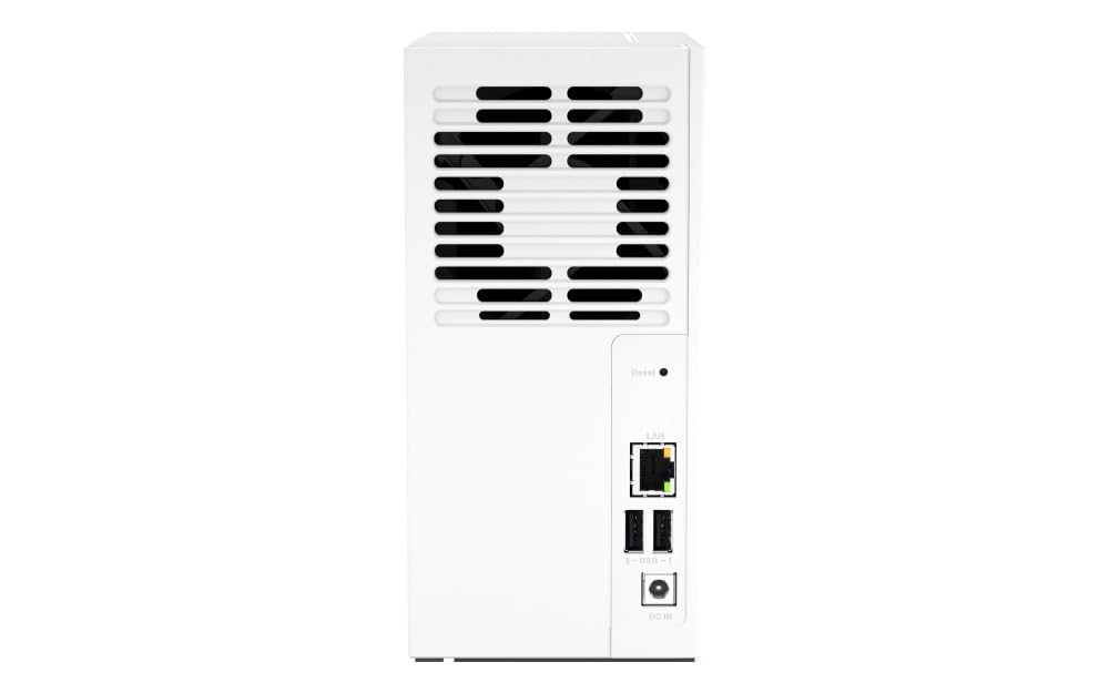 Qnap TS-233 ARM 4 core Cortex-A55 2,0 GHz, 2 GB onboard (non espandibile), pacchetto da 4 TB con 2 dischi rigidi da 2 TB