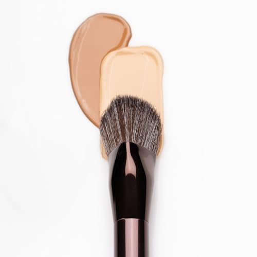 Image of PAC T02 Foundation Blending Brush
