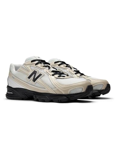 Image of New Balance Men's MC996 Lightweight Tennis Shoe