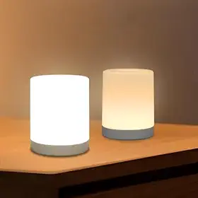 Abajur Luminária de Mesa RGB Portátil com USB – Luz Noturna para Quarto e Sala, Mudança de Cor, Ideal para Leitura e Ambiente