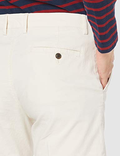 Image of Amazon Essentials Men's Slim-Fit 7 inch Lightweight Comfort Stretch Oxford Shorts with Tapered Leg