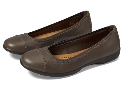 Image of Clarks Women's Meadow Opal Ballet Flats