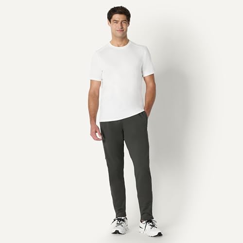 Image of Amazon Essentials Men's Performance Stretch Training Jogger Pant