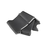 Simplemente deslice la parte superior del volante dentro y sujétela. Luego, ajuste la funda a ambos lados y realice pequeños ajustes.