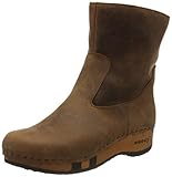 nena alter ihrer kinder What a wonderful winter with woody Nie mehr kalte Füße dank der woody Winter-Holzschuhe für Damen Die Holzsohle unserer Winterkollektion isoliert perfekt und bietet Ihnen durch die kuschelig-warme Fütterung sogar bei Minusgraden ein perfekt temperiertes Fußklima Holz schützt am besten gegen Kälte weshalb die woody Holzschuhe auch ein idealer Warmhalter sind Holz ist eben ein sehr schlechter Temperaturleiter – diesen Umstand machen wir uns zunutze Gerade für das weibliche Geschlecht sollten kalte Füße unterwegs kein Thema sein schließlich will frau auch in den kühleren oder kalten Monaten mit gut aussehenden und gut wärmenden Schuhen unterwegs sein Mit den einzigartigen woody Wintermodellen handgefertigt aus naturbelassenen Materialien und mit der wunderbar warmhaltenden Holzsohle ausgestattet sind Sie auch bei Regen und Sturm oder bei Schnee und Eis bestens unterwegs Und wir können Ihnen versprechen Sie werden das wohlig-warme woody Feeling lieben!