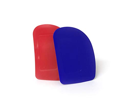 Set of 2 Dough Scrapers – Red and Blue, 85 x 120 mm