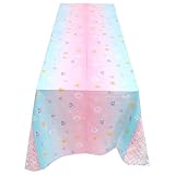Idéale pour décorer une fête d'anniversaire : cette nappe sirène à écailles de poisson est parfaite pour décorer une table de fête sur le thème de l'océan