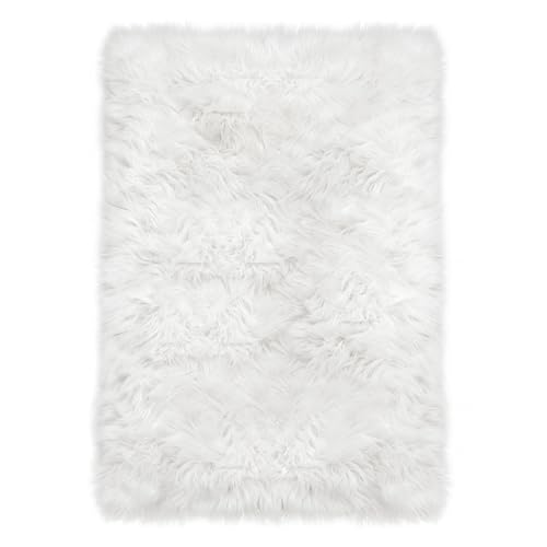 Latepis White Faux Fur Rug 3x5, Faux Sheepskin Rugs for Living...