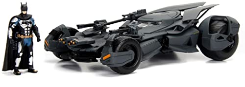 Jada DC Comics 1:24 Justice League Batmobile con Figura Batman miniatura 1