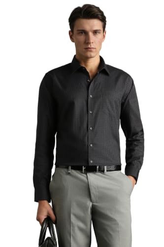 Image of Van Heusen Men's Cotton Solid Slim Fit Shirt