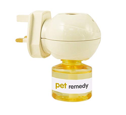 Pet Remedy Natural Effective Calming De-Stress Anxiety Relief Dogs Cats Horses (Plug In + 40 Ml Bottle)