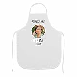 Photo Gallery little floki grembiule da cucina bianco - super chef personalizzabile con foto e nome - festa della mamma - idea regalo personalizzato mamma e nonna - cuoca - compleanno - natale Photo Gallery little floki grembiule da cucina bianco - super chef personalizzabile con foto e nome - festa della mamma - idea regalo personalizzato mamma e nonna - cuoca - compleanno - natale