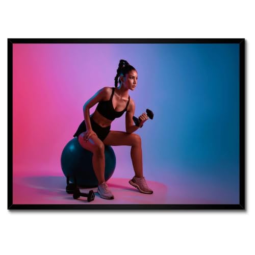 Poster fille avec haltères sous cadre blanc 70x50 cm pour salon moderne