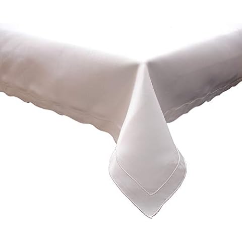 GiftsScotland.com White Satin Oblong Tablecloth Cover