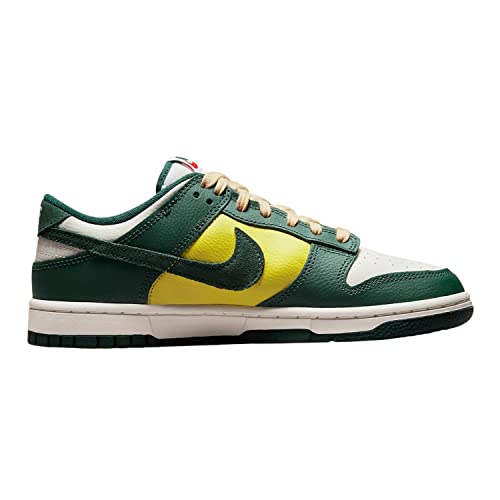 Image of Nike Dunk Low SE Women's Trainers