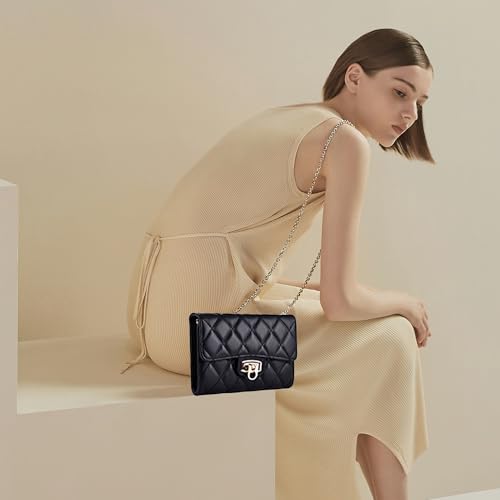 Stylish Small Crossbody Bags for Women，compact mobile wallet with card slot, ideal shoulder bag for travel and day trips4