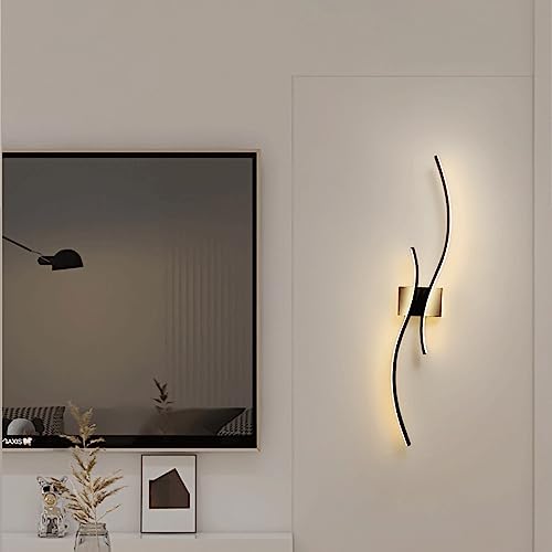 Luces de pared decorativas para iluminar pasillos oscuros en casa 7