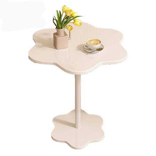 Table de chevet compacte pour optimiser l'espace des petits salons