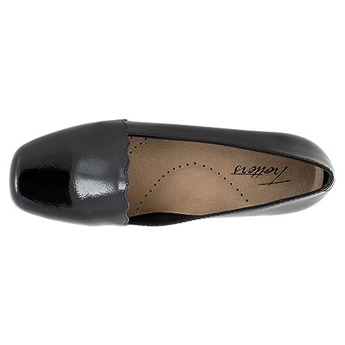 Trotters Women's Sage Flat2