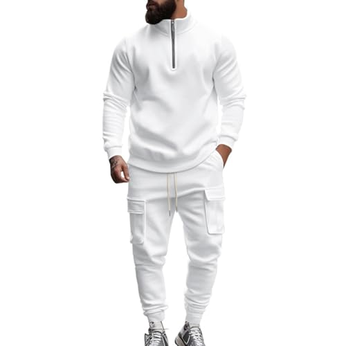 Ensemble combinaison de sport blanc pour affronter l'hiver, pull zippé et pantalon confort