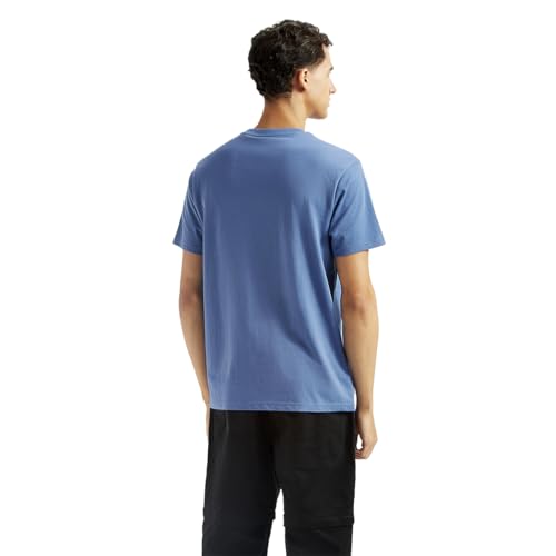 Image of Levi's Men's Cotton Solid Slim Fit T-Shirt