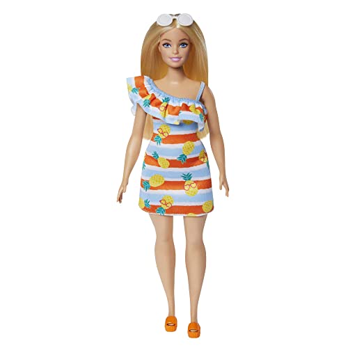 Barbie Série Aime l’Océan avec Cheveux blonds, poupée en Plastique recyclé, vêtements d’été et Accessoires Jouet Enfant, Dès 3 Ans, HLP92