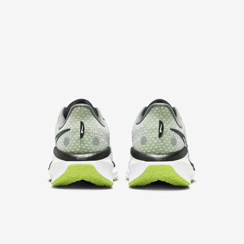 Image of Men's Nike Vomero 17 in Black /Volt-LT Smoke Grey-White