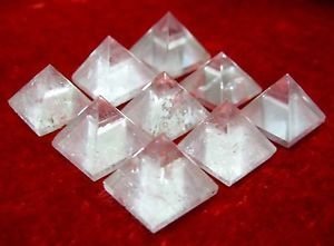 9 Claro cuarzo Gemstone sueltos Mini, pirámides de curación Reiki Feng Shui Cover