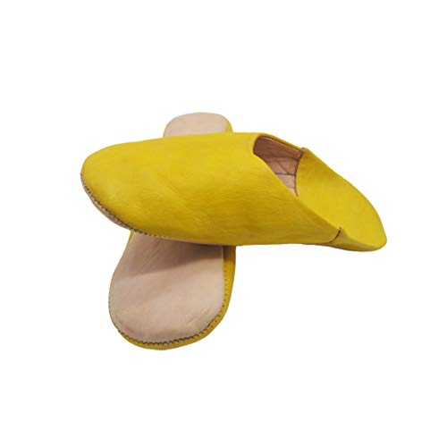 Babouches marocains Unisex Cuir véritable fabriqué à la Main par Les Meilleurs Artisans de Marrakech (Numeric_40) Cover