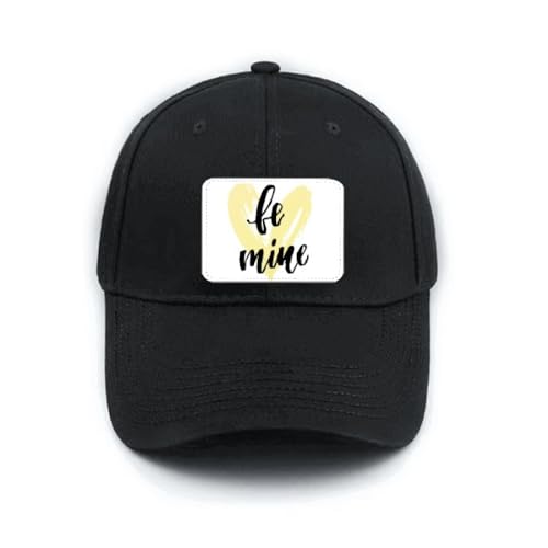 Casquette Be Mine jaune brodée d'amour pour partager une déclaration au quotidien