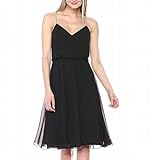 Blusen und zieht in dem die Taille, um Definition hinzuzufügen