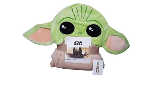 Primark Limited Manta de forro polar con capucha de Disney Star Wars The Mandalorian Baby Yoda | Ya disponible en tu tienda friki favorita! En mundofriki.es!