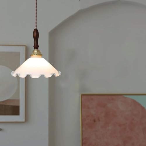 Suspension créative en verre pour sublimer un couloir sombre ou salle à manger