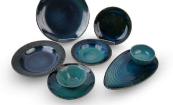 - Bone China Crockery Round Gold Ring Chafing Dish Crockery Set (Blue Colour)