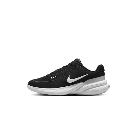 NIKE Uplift SC Black/White 45 EU
