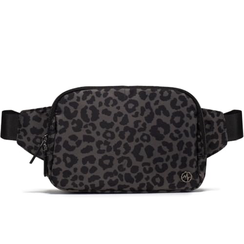 Image of Pander Belt Bag Large 2L, Nylon Fanny Pack Purse for Women and Men with Adjustable Strap