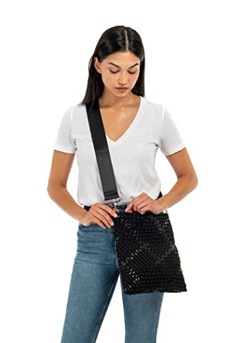 Haute Shore - Val Noir Convertible Woven Crossbody3