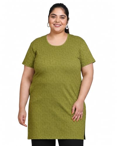 Image of In Love Women's All-Over Printed Cotton Plus Size Longline T-Shirt with Pockets