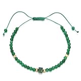 Muy de moda, combina pulseras de diferentes colores a tu gusto.