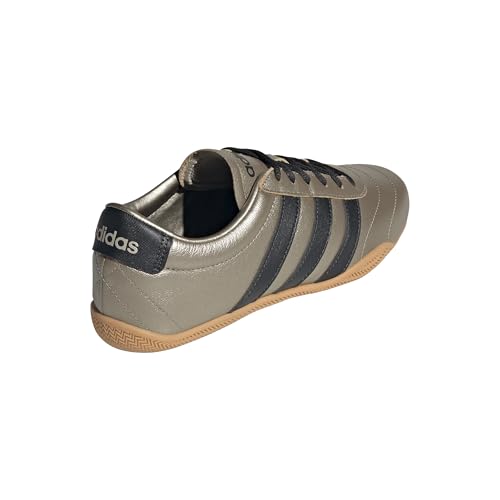 adidas Women's Grand Court Sneaker, Cyber Metallic/Carbon/Gum, 63