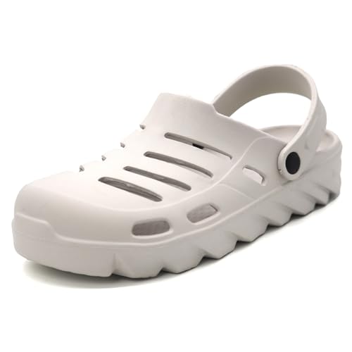Image of SVAAR Men's Advanced Clogs with Arch Support || Effortless All-Day Ease with Supportive Back Strap Sandals for Men