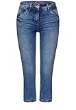 Die kurze Damenjeans ist ein idealer Begleiter für die Sommerzeit und kann immer wieder neu kombiniert werden