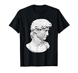 Découvrez la perfection de la Renaissance à travers la beauté classique et la précision anatomique.