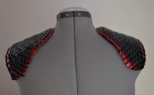 Armor Pauldrons in knitted Dragonhide Scalemail - Black with red edges3