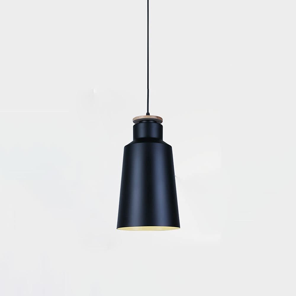 Lampe de plafond suspendue simple pour éclairer efficacement les petits espaces